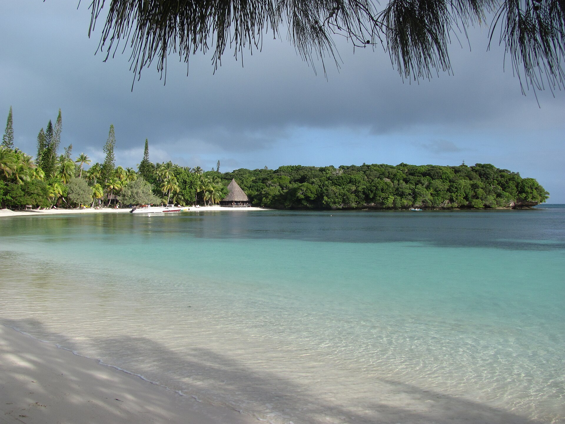 Baie de Kanumera, Kuto. L'Île-des-Pins, New Caledonia